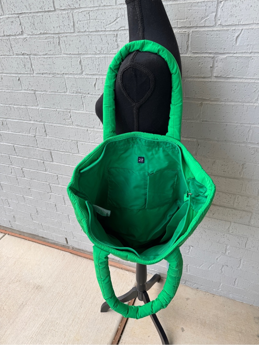 GAP Quilted Green Tote Bag - Picture 3 of 4